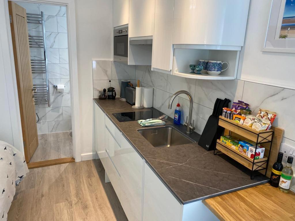 Sweet Caroline - Luxury Studio Stone'S Throw From Mousehole Harbour Екстер'єр фото