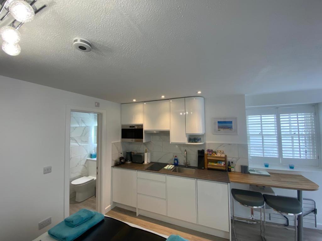Sweet Caroline - Luxury Studio Stone'S Throw From Mousehole Harbour Екстер'єр фото